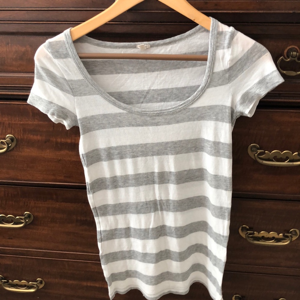 JCrew soft Tshirt Gray and white. Size S